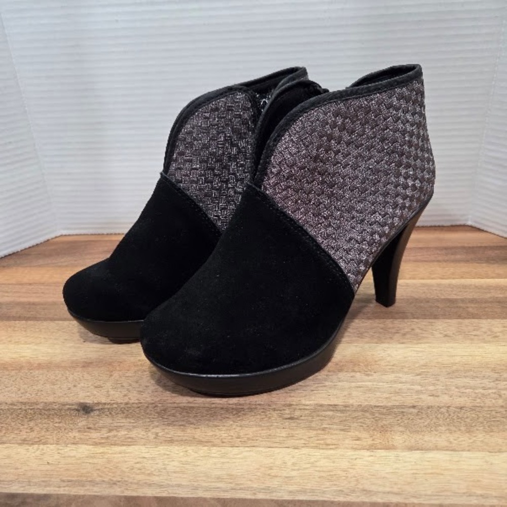 Bernie Mev Platform Ankle Boots EU 39 Black Metallic Woven Faux Suede Bootie
